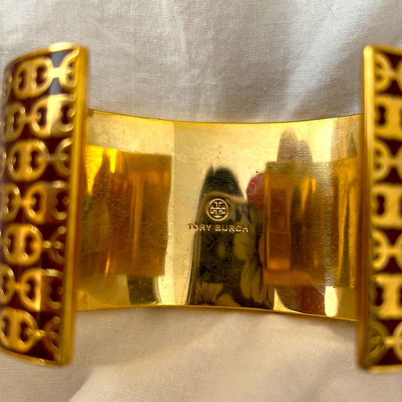 COPY - Tory Burch one size fits all cuff. - Picture 4 of 6